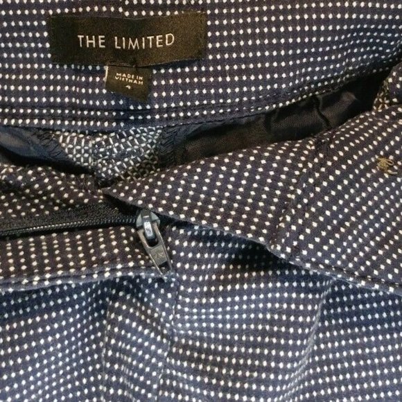 The Limited Navy & White Polka dot shorts size 4 - Picture 3 of 4